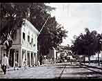 foto: Paseantes en el malecón, 1910